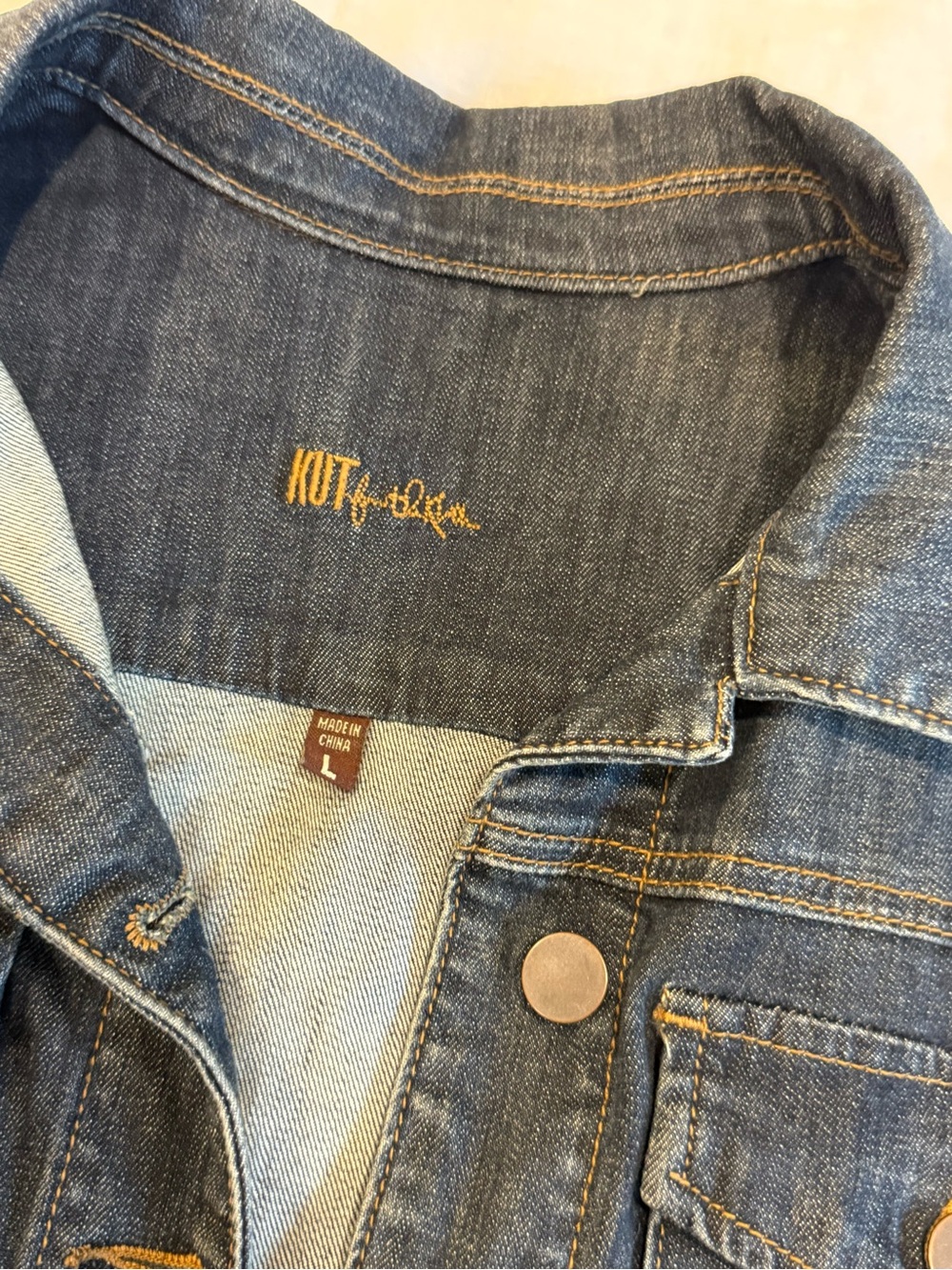 Kut from the Kloth Medium Blue Denim Jacket - Picture 2 of 7